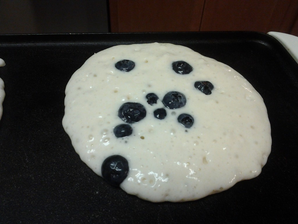 blueberry pancakes time to flip