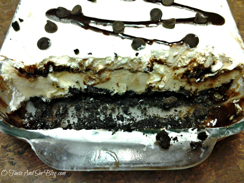 cookies and cream layers