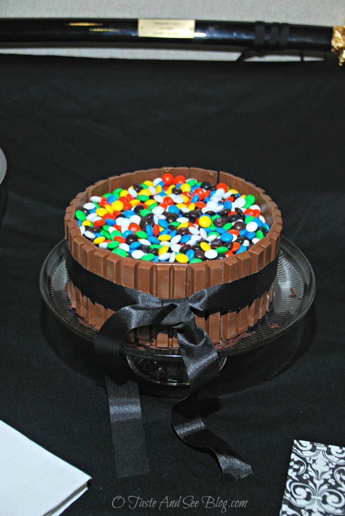 kit kat chocolate cake - Cakebuzz