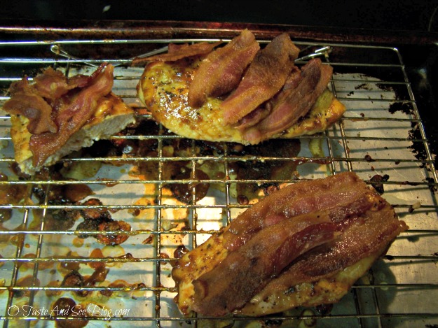 bbq chicken with bacon and cheese 045