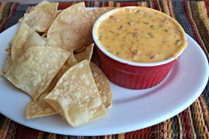 Easy Queso Dip