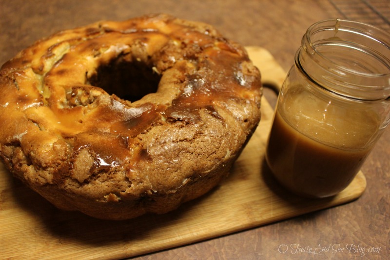 Caramel Apple Bundt Cake 