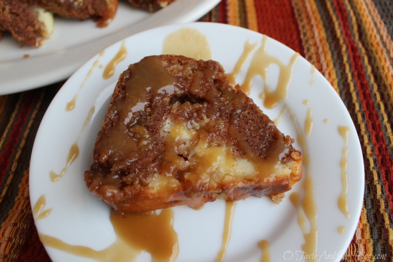 Caramel Apple Bundt Cake 