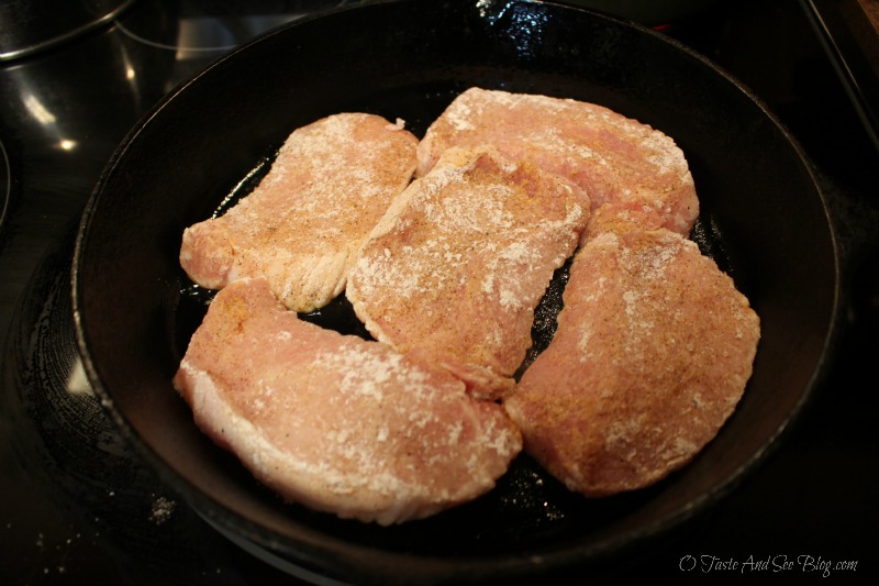 Cranberry Apple Cider Pork Chops #ad #SmithfieldPork 