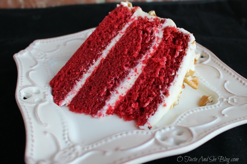 Classic Red Velvet Cake Recipe 