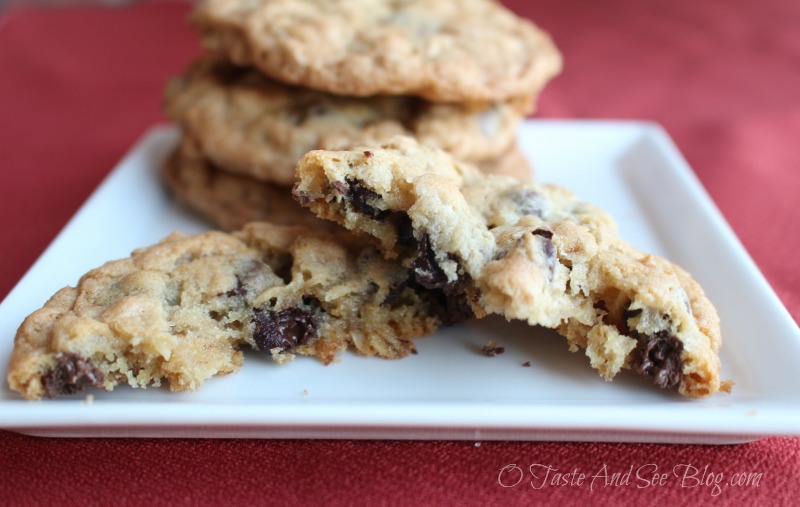 Oatmeal Chocolate Chip Cookies 