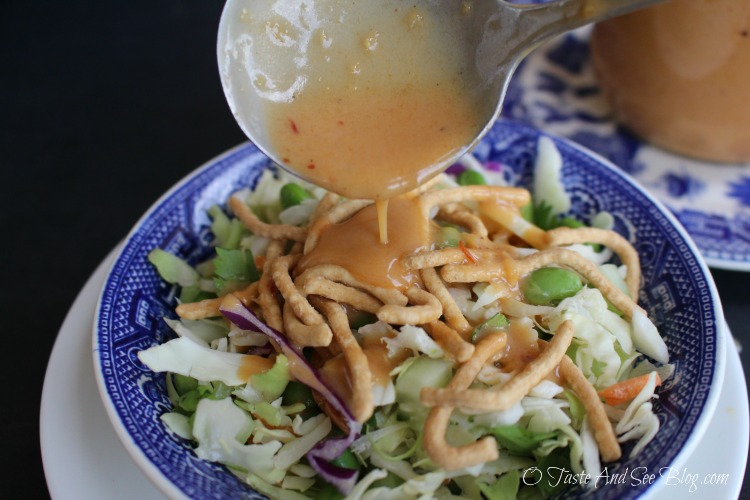 Edamame Coleslaw with 5 minute Asian Dressing #ad #soyfoodsmonth