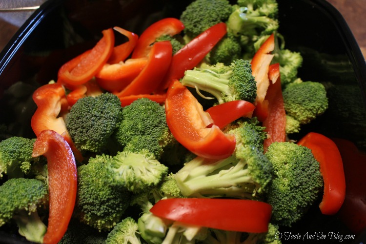 Roasted Broccoli and Red Peppers #JennyCraigKit #ad