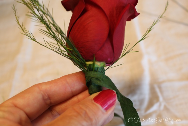 Single Rose Boutonniere #ad 