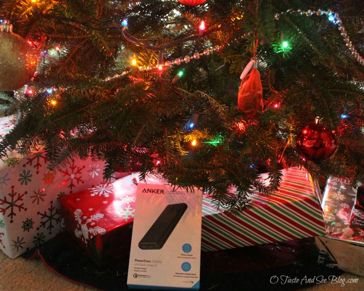 Christmas technology #ANKERlove #ad