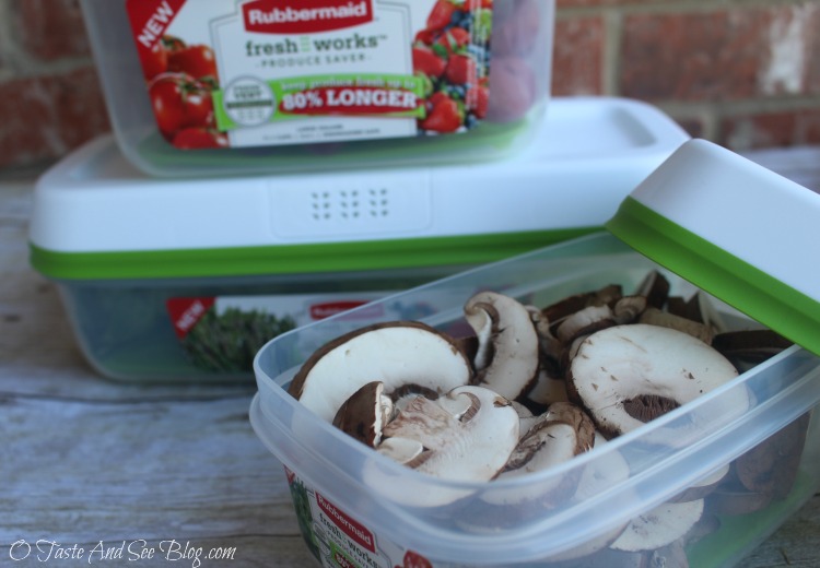  Rubbermaid #FreshWorksFreshness #ad