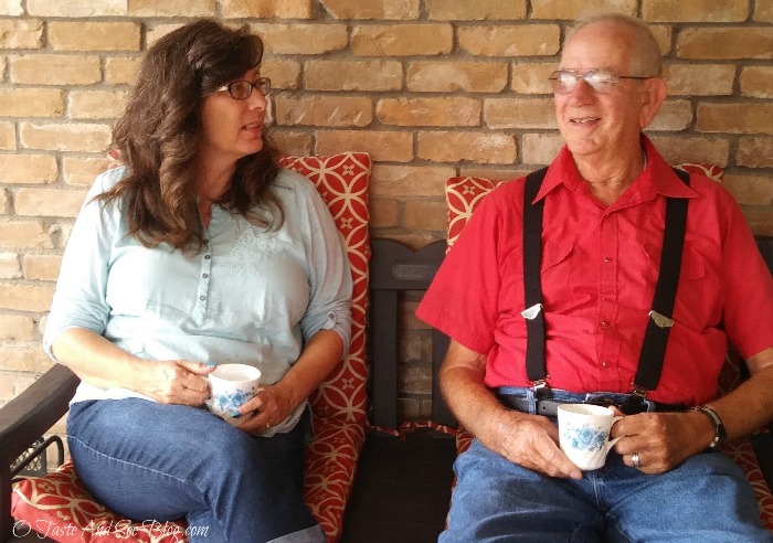 Sharing a Cup with my Favorite Veteran #sharefolgers #ad